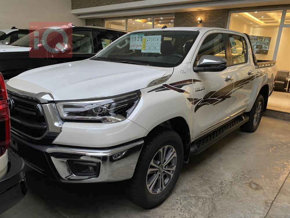 تويوتا هايلوكس